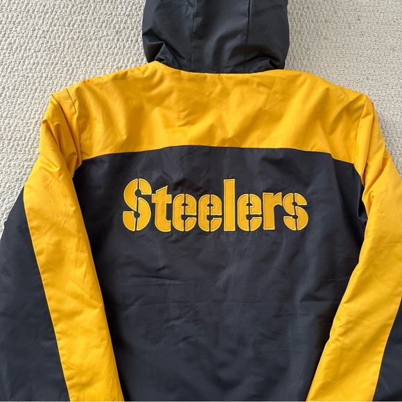 NFL Pittsburgh Steelers Puffer Jacket - Picture 2 of 8